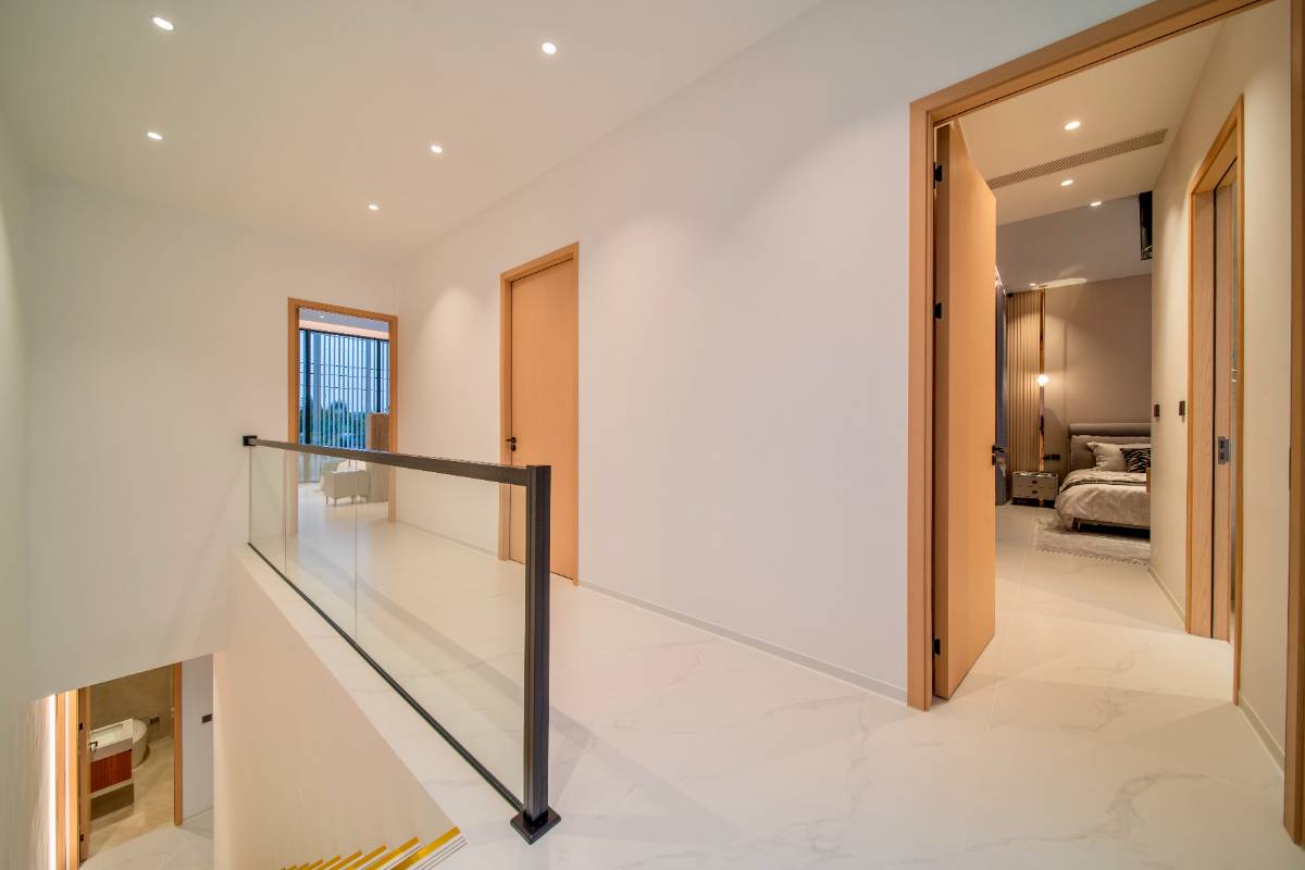 Gallery Thumb 18
