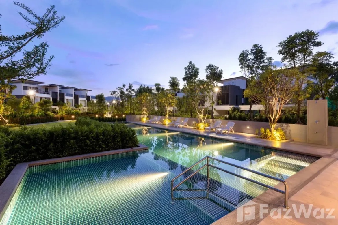 Gallery Thumb 9